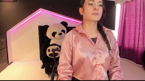 Snapshot of coral_gibson chatting on December 2025 01:27:01 PM Coral online show from December 2025 01:27:01 PM