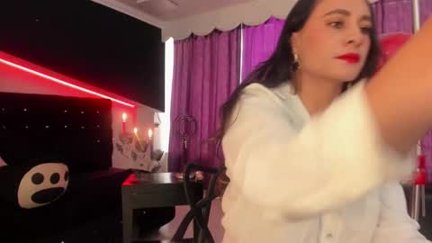 Snapshot of coral_gibson chatting on February 2026 01:41:02 PM Coral online show from February 2026 01:41:02 PM