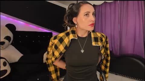 Snapshot of coral_gibson chatting on March 2026 01:05:02 PM Coral online show from March 2026 01:05:02 PM