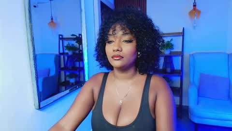 Snapshot of coral_lise chatting on October 2025 11:19:01 AM Coral online show from October 2025 11:19:01 AM