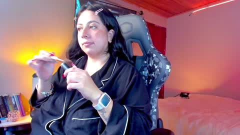 Snapshot of coraline_latin chatting on December 2024 09:33:02 PM Coraline online show from December 2024 09:33:02 PM
