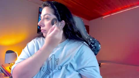 Snapshot of coraline_latin chatting on January 2025 09:51:01 PM Coraline online show from January 2025 09:51:01 PM