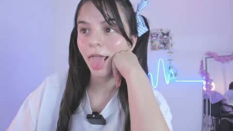 Snapshot of coralinexxx07 chatting on May 2026 02:17:01 AM Coraline uwu Bienvenidos al dulce mundo de Coraline Hola amores soy Coraline Una chica tierna juguetona online show from May 2026 02:17:01 AM