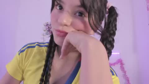 Snapshot of coralinexxx07 chatting on June 2026 10:32:01 PM Coraline uwu Bienvenidos al dulce mundo de Coraline Hola amores soy Coraline Una chica tierna juguetona online show from June 2026 10:32:01 PM