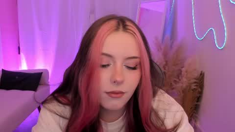 Snapshot of coramiel chatting on June 2026 05:20:02 AM little girl who is always right or just Cora online show from June 2026 05:20:02 AM