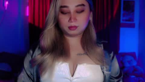 Snapshot of corefinder_xx chatting on April 2026 10:43:02 PM corefinder_xx online show from April 2026 10:43:02 PM