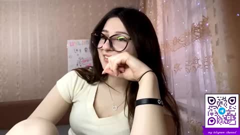 Elisheva online show from March 2026 02:32:01 PM