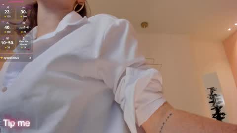 Snapshot of corinnerusso chatting on June 2026 12:55:02 PM Corinne Russo online show from June 2026 12:55:02 PM