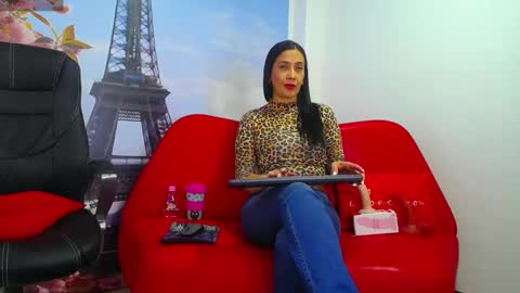 cortney tayler online show from September 2025 07:48:01 PM