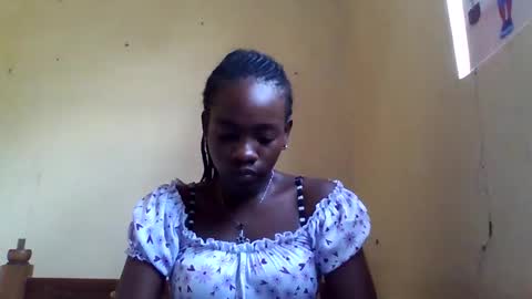Snapshot of cosabella_cosie chatting on May 2026 06:54:01 AM Cosabella online show from May 2026 06:54:01 AM