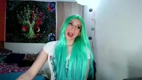 cosmic_crystal online show from January 2025 11:16:01 PM