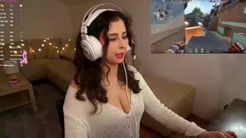 Luna online show from March 2026 04:24:02 PM