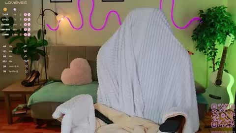 Snapshot of cosycute chatting on February 2026 05:25:01 PM Katy online show from February 2026 05:25:01 PM