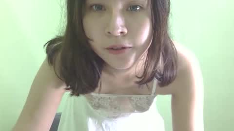 Liz Gwyneth Charlota online show from February 2026 03:24:01 AM