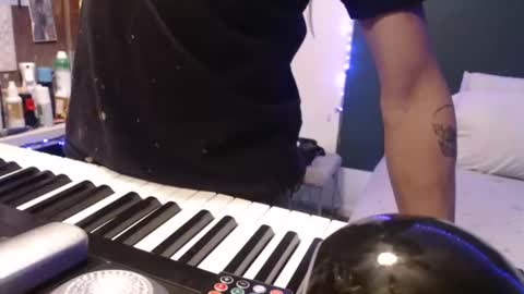 Corey online show from October 2025 07:34:01 PM