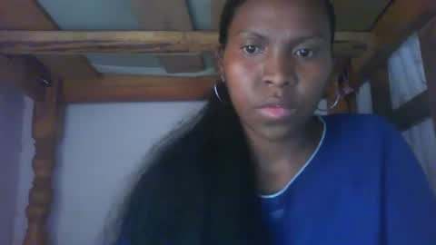 Snapshot of couleur_vanille chatting on December 2024 11:19:01 AM couleur_vanille online show from December 2024 11:19:01 AM