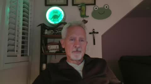 Snapshot of count_of_monte_christo chatting on June 2026 03:17:01 AM count_of_monte_christo online show from June 2026 03:17:01 AM