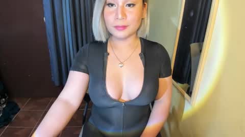 Snapshot of countessrubi chatting on February 2025 08:28:02 AM Rubi online show from February 2025 08:28:02 AM