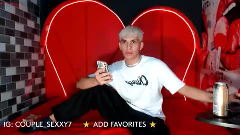 MIA LIZ AND SAM online show from January 2025 08:26:01 PM