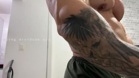 couplemuscle40 online show from January 2026 11:29:02 PM