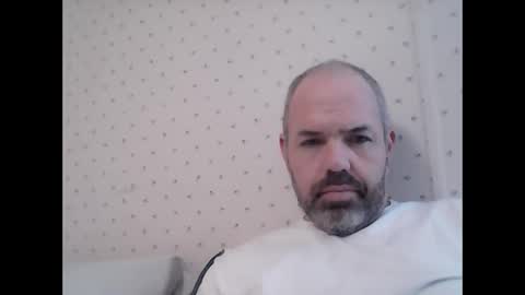 Snapshot of coupleofbucks chatting on November 2025 07:38:01 PM coupleofbucks online show from November 2025 07:38:01 PM