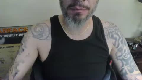 Snapshot of cpl_inlove chatting on January 2025 06:06:02 AM cpl_inlove online show from January 2025 06:06:02 AM