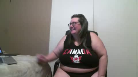 Snapshot of craftgirl2 chatting on January 2026 10:02:02 PM Craftgirl online show from January 2026 10:02:02 PM