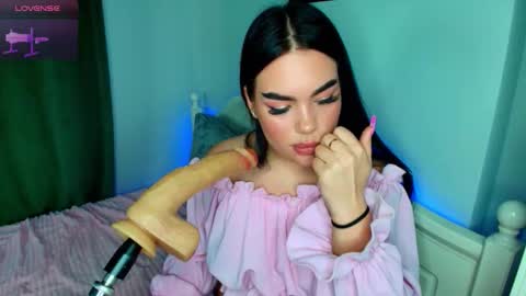 Eva online show from November 2025 07:19:02 AM