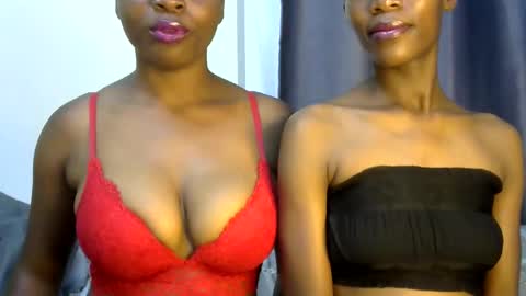 Snapshot of crazy_angela664 chatting on March 2026 06:43:02 AM Angela online show from March 2026 06:43:02 AM