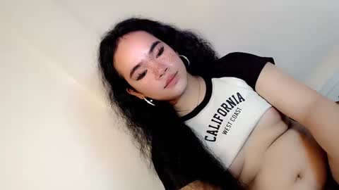 Hot Ayisha online show from January 2025 04:07:02 PM