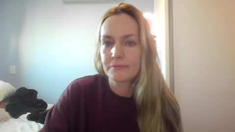 Snapshot of crazyanny chatting on July 2026 10:51:01 AM Anny online show from July 2026 10:51:01 AM