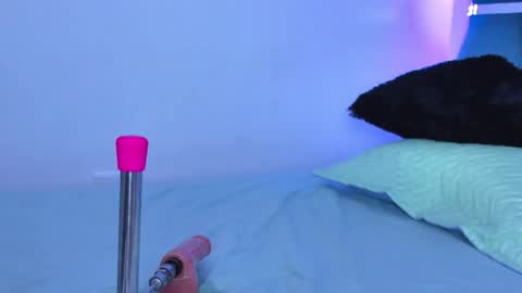 crazybaby_squirt online show from April 2026 07:45:01 AM