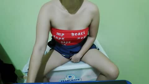 crazychicks4u online show from November 2025 04:19:02 PM