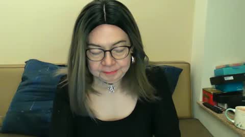 Kelly   online show from May 2026 07:09:02 PM