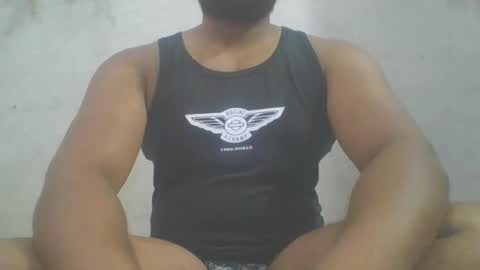 crazzy_booy online show from April 2026 03:15:01 AM