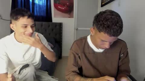 Snapshot of crazzy_master1 chatting on April 2026 06:49:02 PM crazzy_master1 online show from April 2026 06:49:02 PM