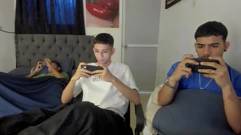 Snapshot of crazzy_master1 chatting on April 2026 09:37:01 PM crazzy_master1 online show from April 2026 09:37:01 PM