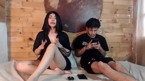  CAMILA Y SEBASTIAN online show from February 2025 02:26:02 PM