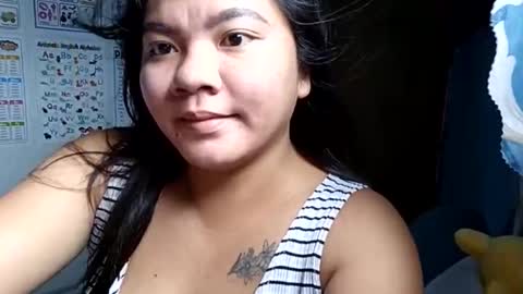 Snapshot of creamy_cunt4uxx chatting on October 2025 11:47:01 PM my pussy always wet online show from October 2025 11:47:01 PM