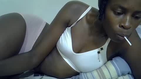 Snapshot of creamy_pussie chatting on May 2026 02:56:02 PM creamy_pussie online show from May 2026 02:56:02 PM