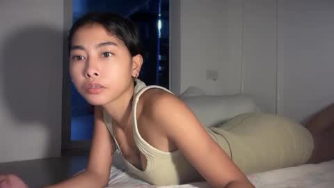 Snapshot of creamy_sexy chatting on October 2025 06:10:02 AM mika online show from October 2025 06:10:02 AM