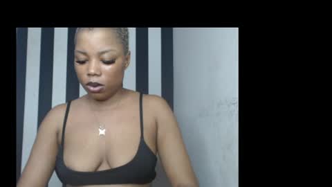 Snapshot of creamy_xvanila chatting on June 2026 12:31:01 PM venessa online show from June 2026 12:31:01 PM