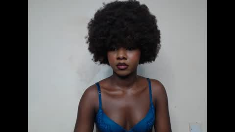 queen online show from March 2025 08:42:02 PM