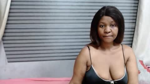 zoey online show from September 2025 03:44:02 AM