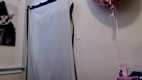 CreamyExotica online show from February 2025 03:05:01 PM