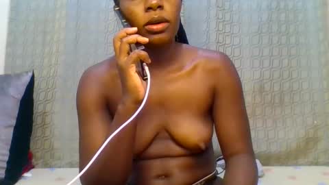 Snapshot of creamypussy15 chatting on February 2026 10:42:02 AM MARY online show from February 2026 10:42:02 AM