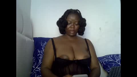 Snapshot of creamypussyxx chatting on May 2026 01:28:02 PM creamypussyxx online show from May 2026 01:28:02 PM