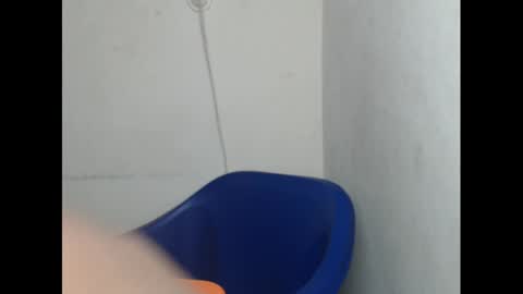 Snapshot of creamyxmuffin chatting on March 2025 07:21:02 PM creamyxmuffin online show from March 2025 07:21:02 PM