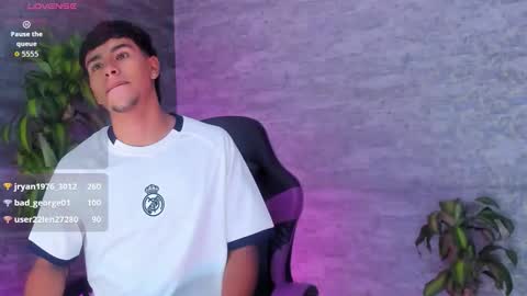 Snapshot of crh58_ chatting on September 2025 12:49:02 PM crh58_ online show from September 2025 12:49:02 PM