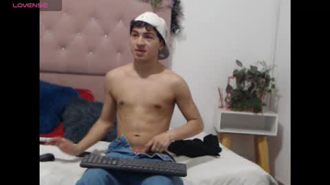 criissfer online show from March 2026 06:26:01 PM